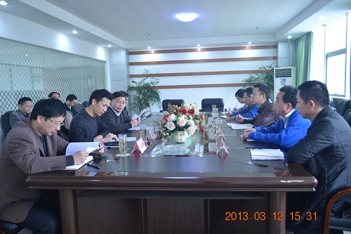 南昌高新区管委会主任雷霆一行到Z6·尊龙凯时新材料（江西）有限公司调研